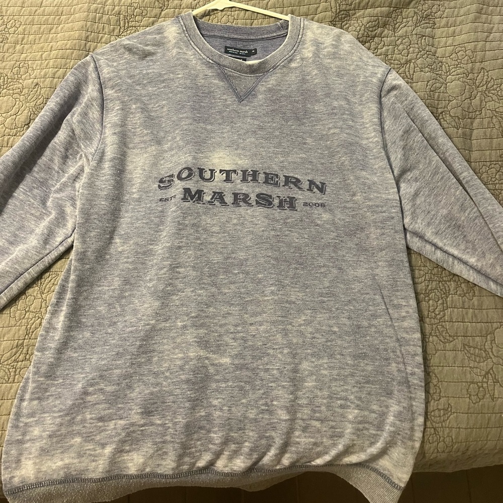 NWOT Southern Marsh Distressed Crew neck